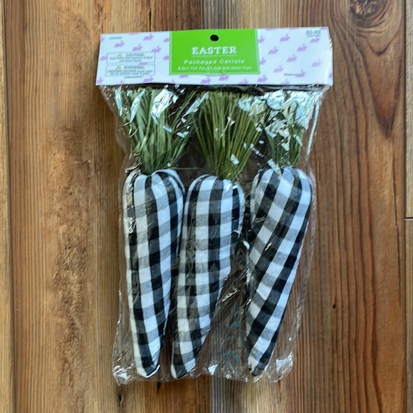 Easter Decor - Picture 4 of 10